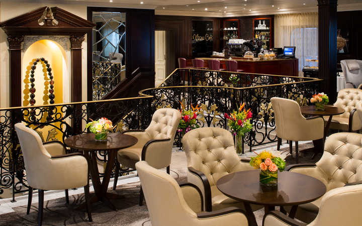 Bateau Azamara Journey